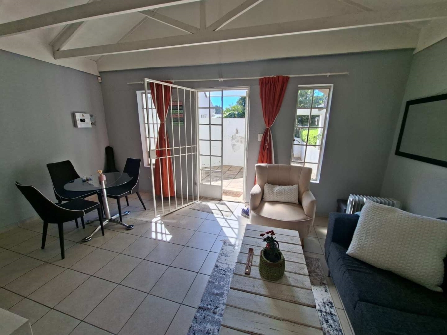 1 Bedroom Property for Sale in Bromhof Gauteng