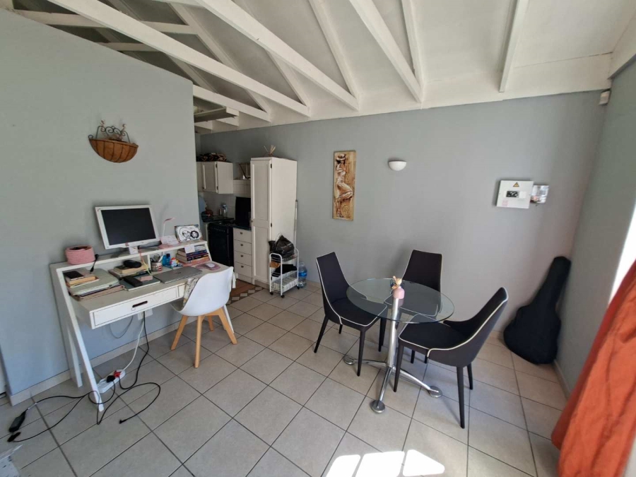1 Bedroom Property for Sale in Bromhof Gauteng