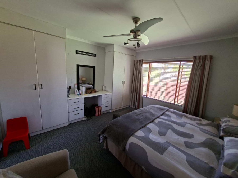 To Let 3 Bedroom Property for Rent in Randburg Gauteng