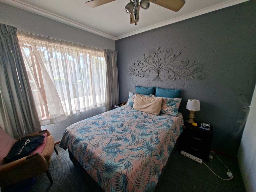 To Let 3 Bedroom Property for Rent in Randburg Gauteng