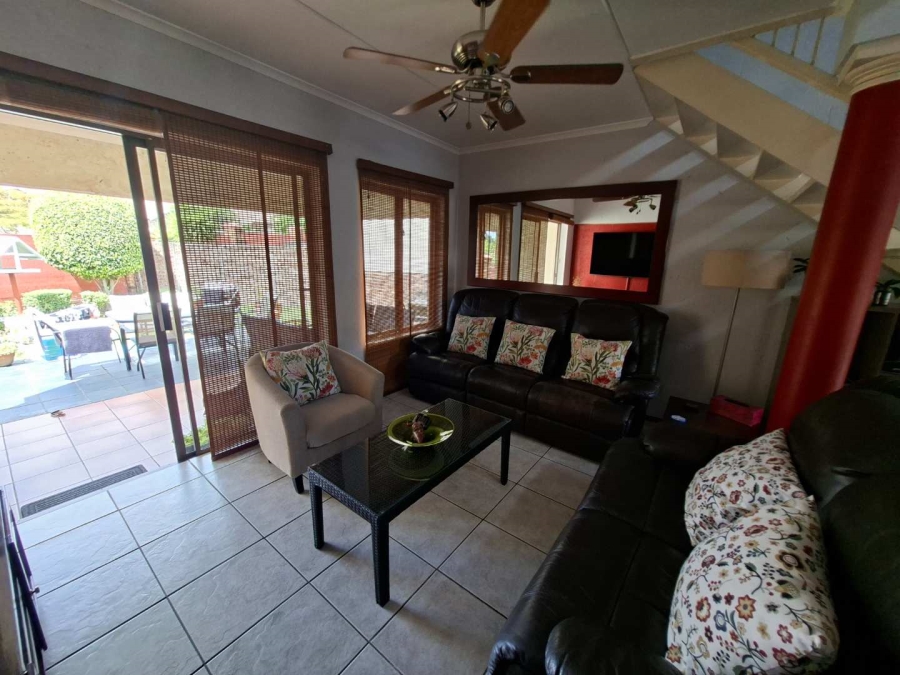 To Let 3 Bedroom Property for Rent in Randburg Gauteng
