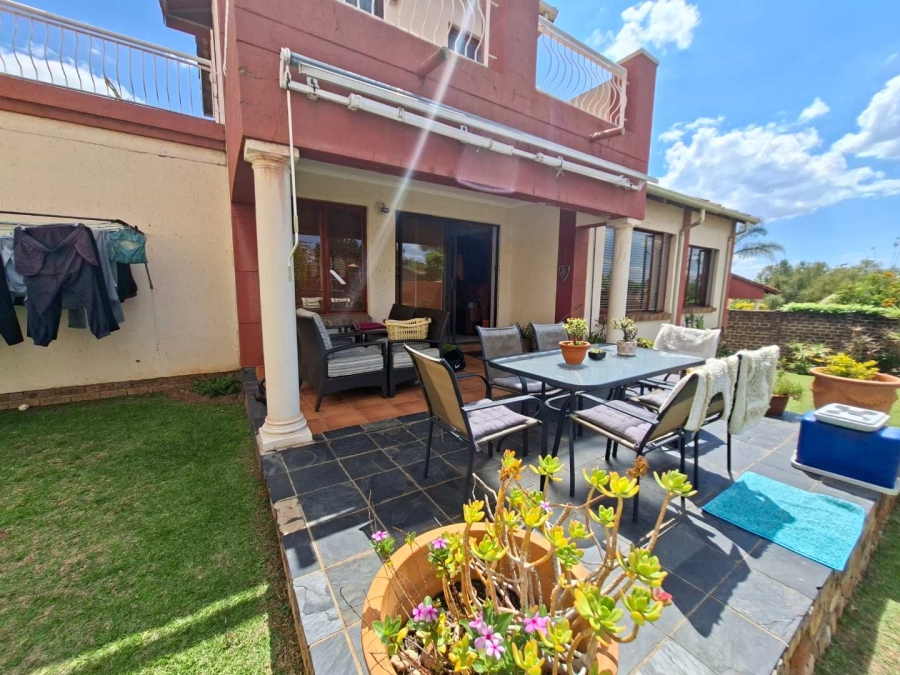 To Let 3 Bedroom Property for Rent in Randburg Gauteng