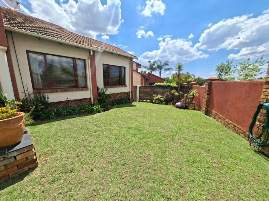 To Let 3 Bedroom Property for Rent in Randburg Gauteng