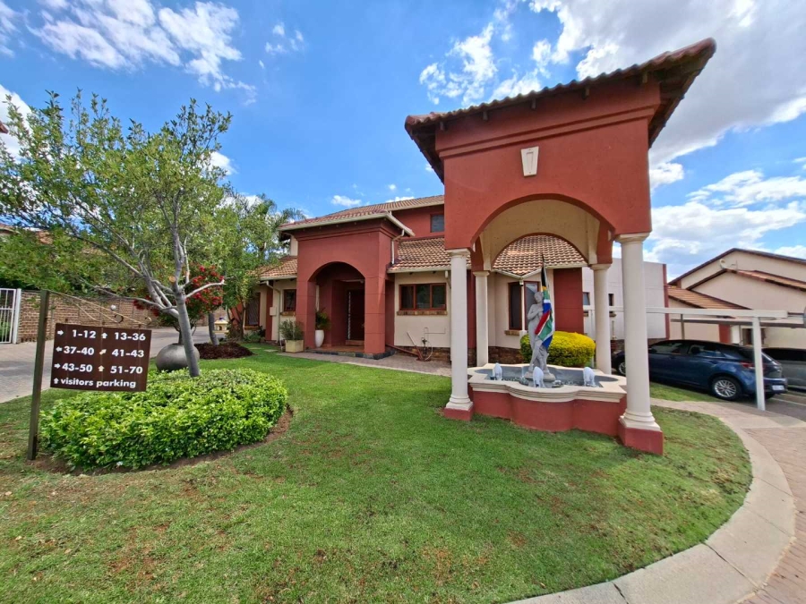 To Let 3 Bedroom Property for Rent in Randburg Gauteng