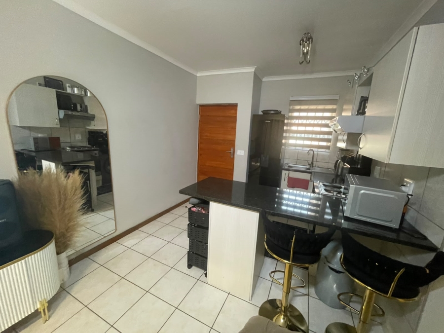 2 Bedroom Property for Sale in Esther Park Gauteng