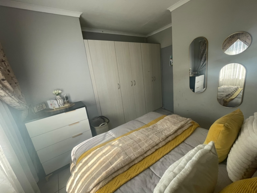2 Bedroom Property for Sale in Esther Park Gauteng