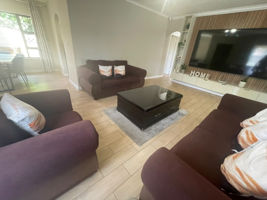 3 Bedroom Property for Sale in Edleen Gauteng