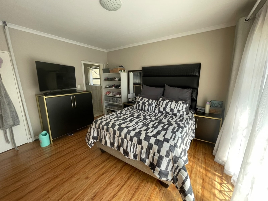 3 Bedroom Property for Sale in Edleen Gauteng