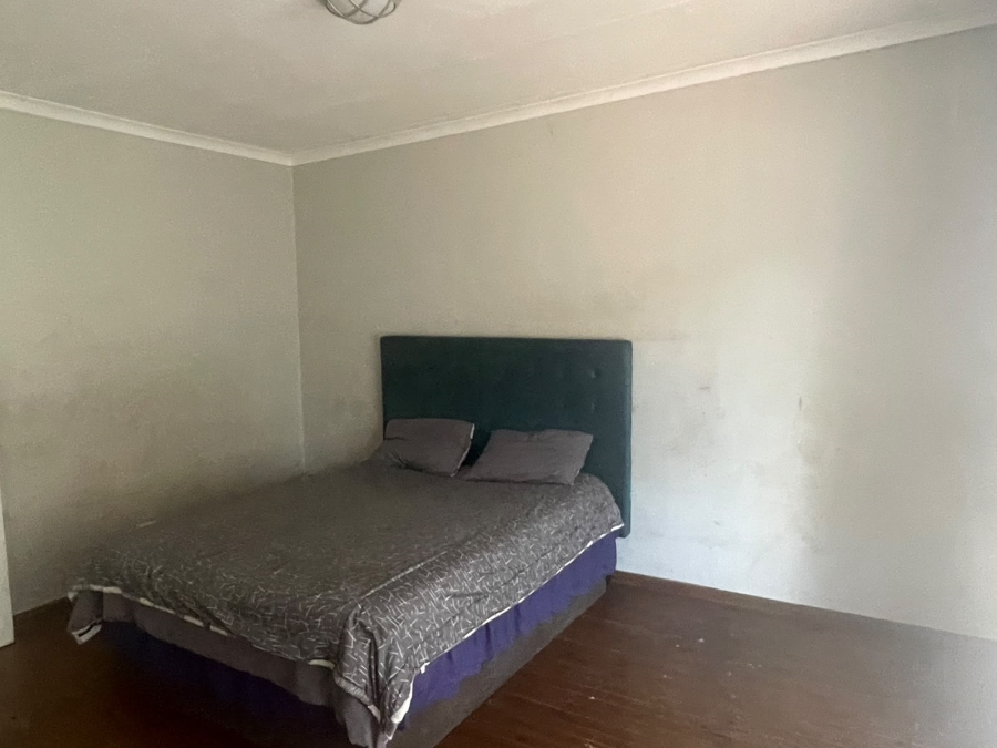 3 Bedroom Property for Sale in Rhodesfield Gauteng