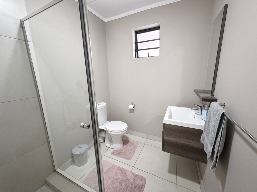2 Bedroom Property for Sale in Carlswald Gauteng