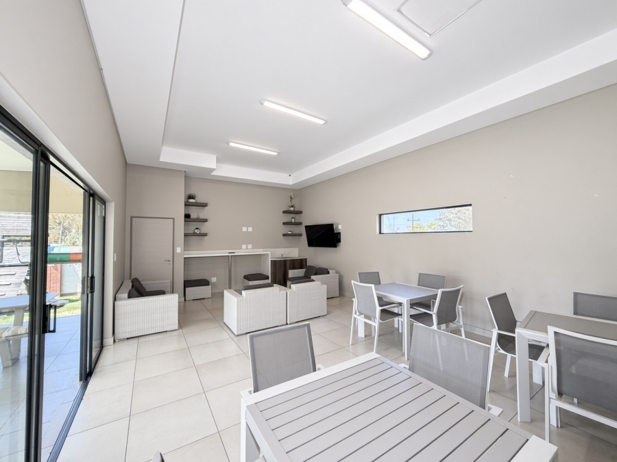 2 Bedroom Property for Sale in Carlswald Gauteng