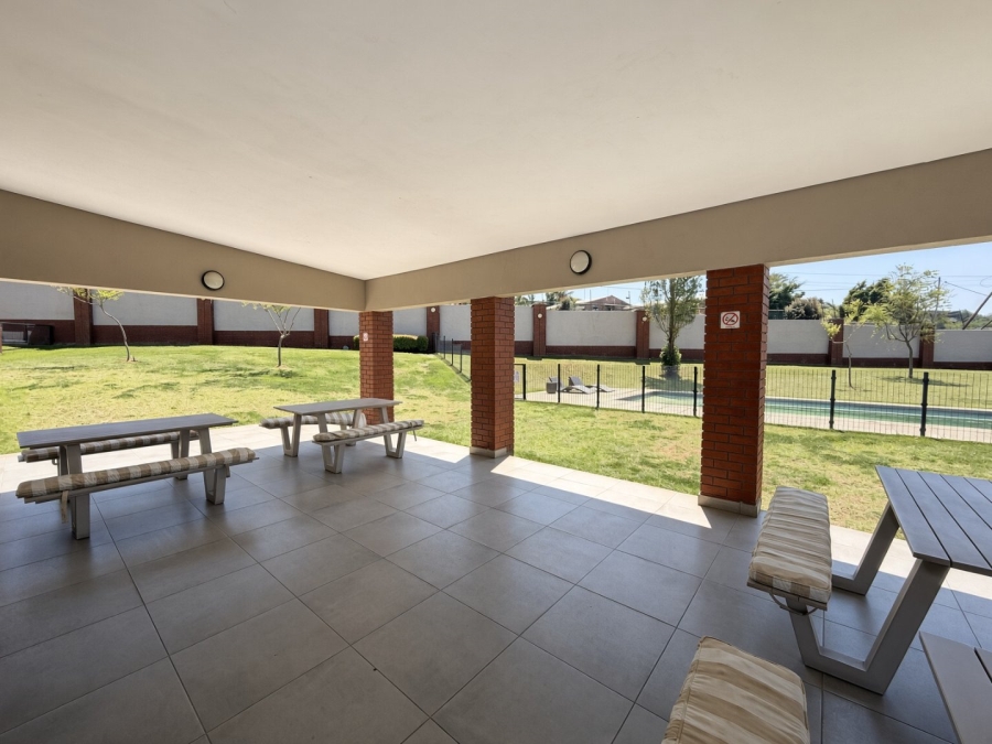2 Bedroom Property for Sale in Carlswald Gauteng