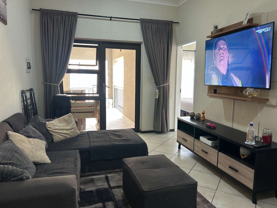 2 Bedroom Property for Sale in Goedeburg Gauteng