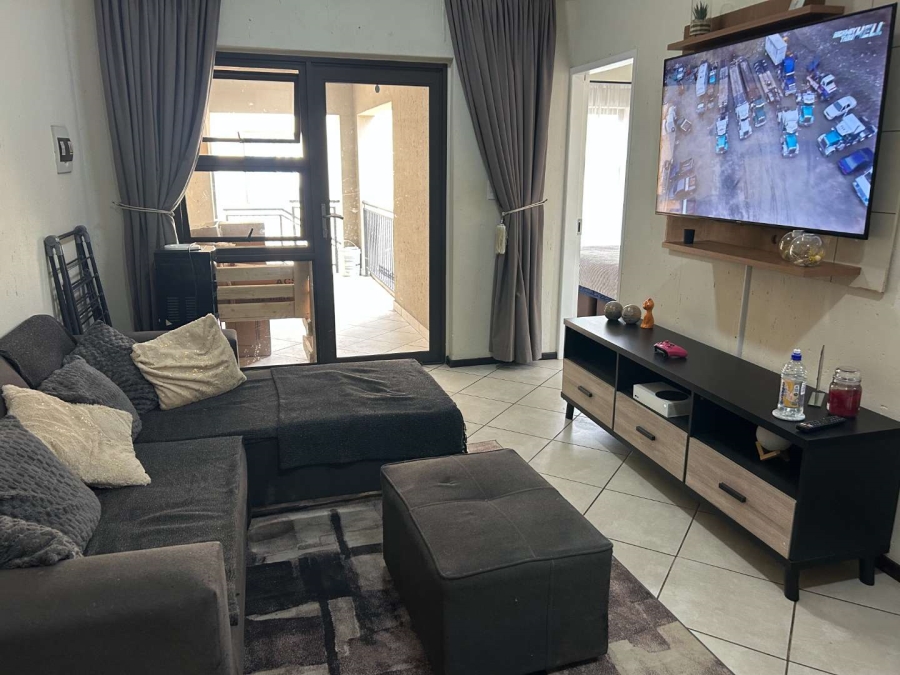 2 Bedroom Property for Sale in Goedeburg Gauteng