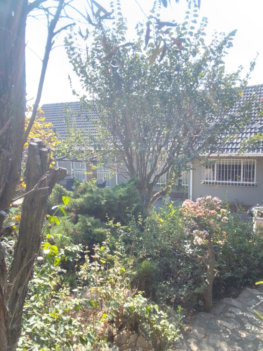 3 Bedroom Property for Sale in Roodekrans Gauteng