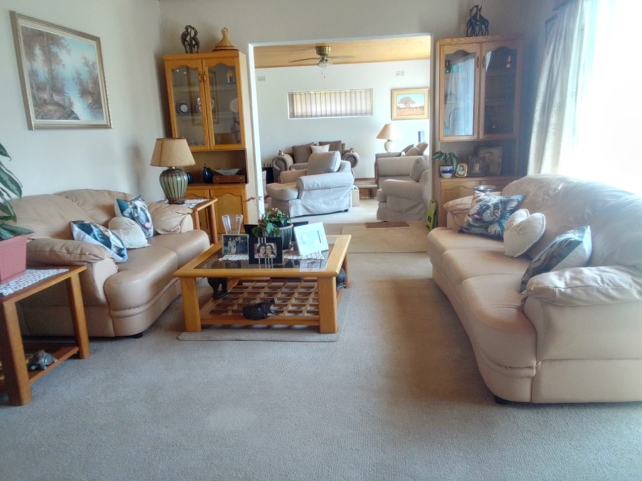 3 Bedroom Property for Sale in Roodekrans Gauteng