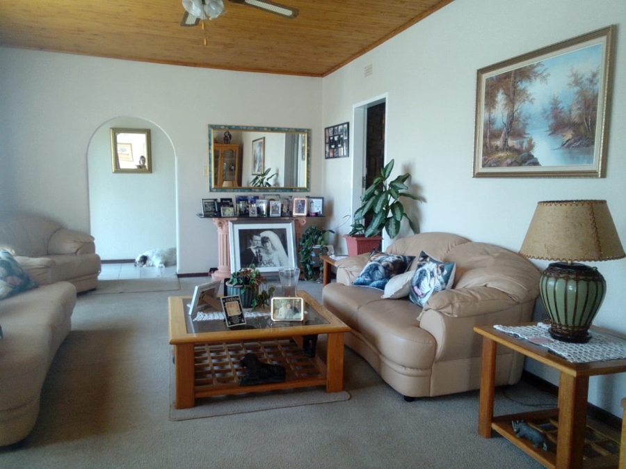 3 Bedroom Property for Sale in Roodekrans Gauteng