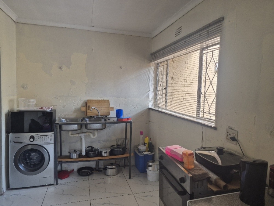 4 Bedroom Property for Sale in Klippoortjie A H Gauteng