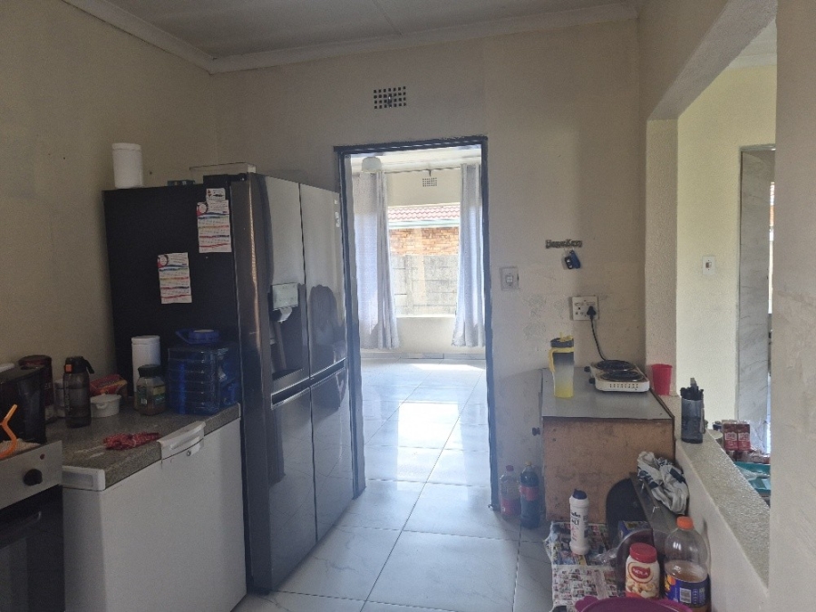 4 Bedroom Property for Sale in Klippoortjie A H Gauteng