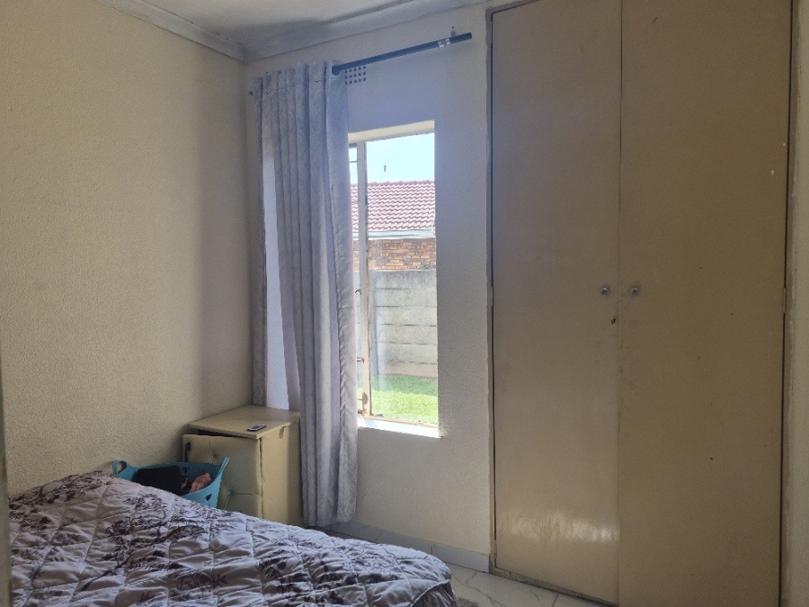 4 Bedroom Property for Sale in Klippoortjie A H Gauteng