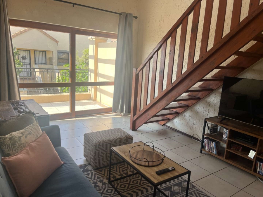 1 Bedroom Property for Sale in Lonehill Gauteng