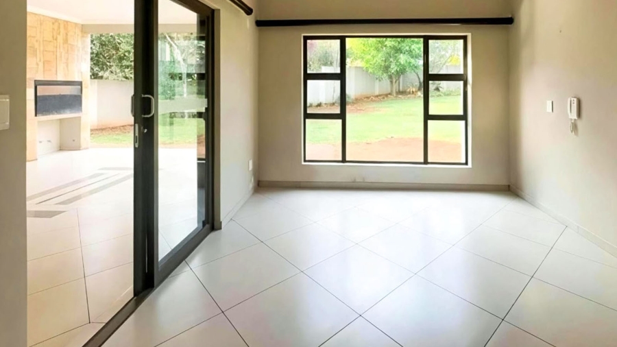 To Let 4 Bedroom Property for Rent in The Wilds Gauteng