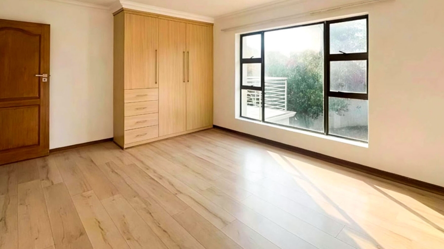 To Let 4 Bedroom Property for Rent in The Wilds Gauteng