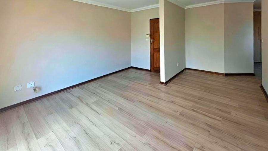 To Let 4 Bedroom Property for Rent in The Wilds Gauteng
