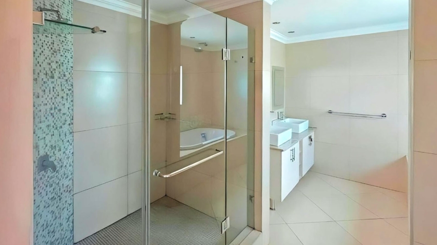 To Let 4 Bedroom Property for Rent in The Wilds Gauteng