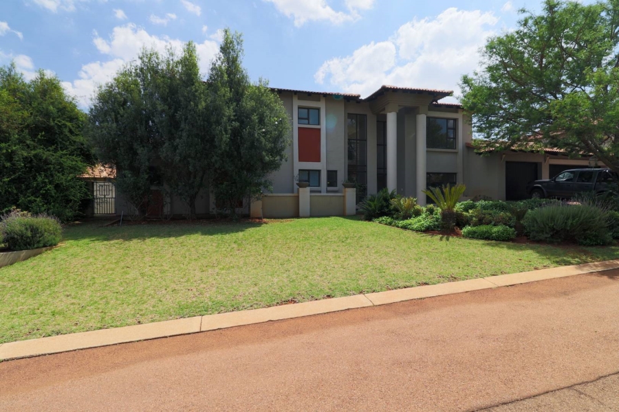 To Let 4 Bedroom Property for Rent in The Wilds Gauteng