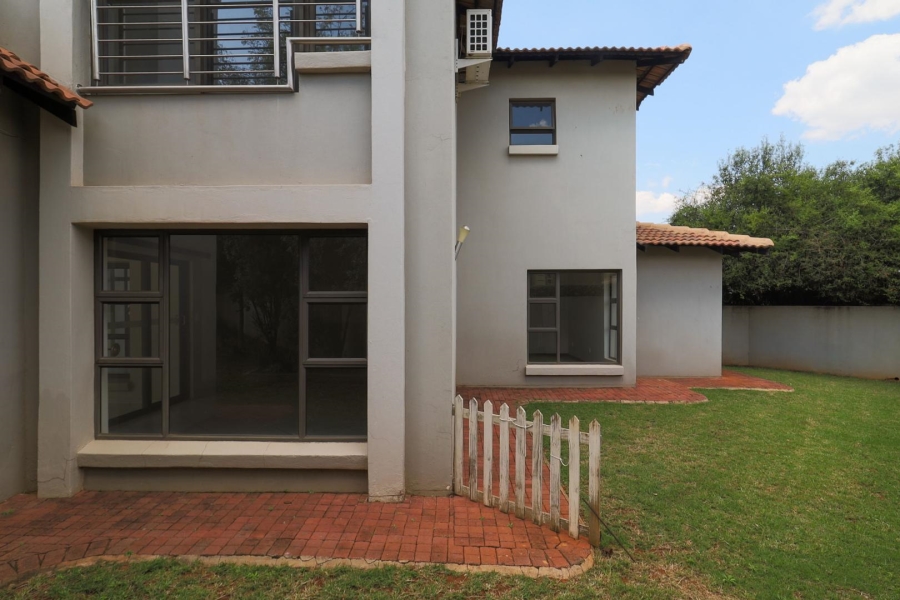 To Let 4 Bedroom Property for Rent in The Wilds Gauteng
