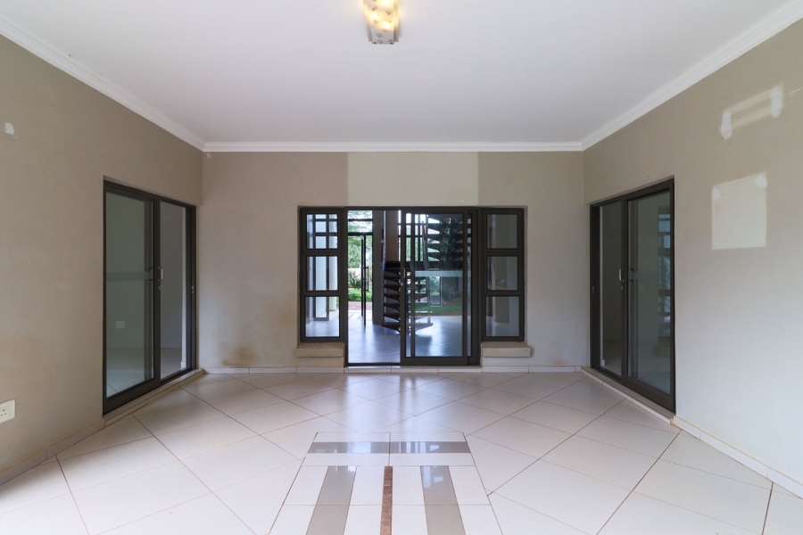 To Let 4 Bedroom Property for Rent in The Wilds Gauteng