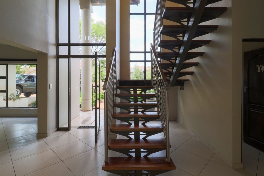 To Let 4 Bedroom Property for Rent in The Wilds Gauteng