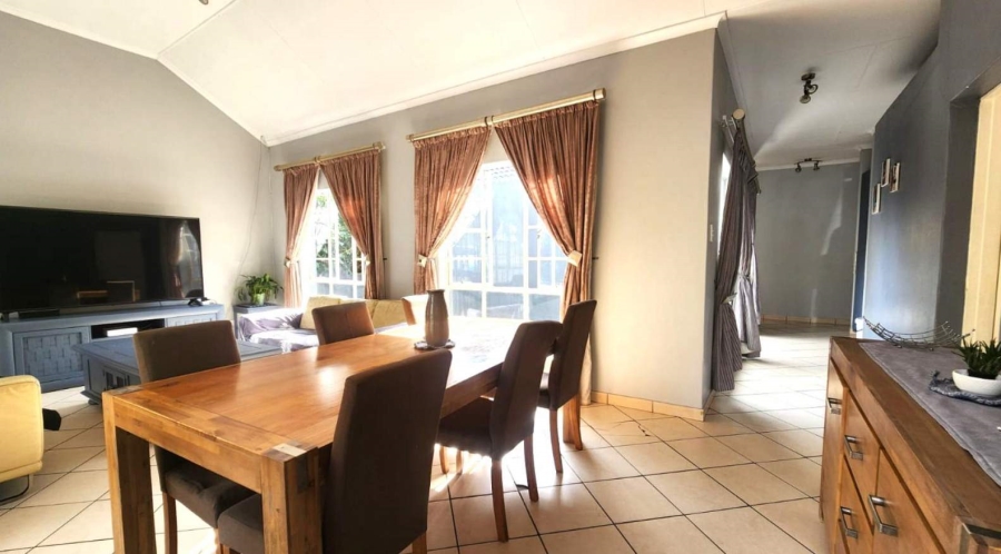 3 Bedroom Property for Sale in Boardwalk Gauteng