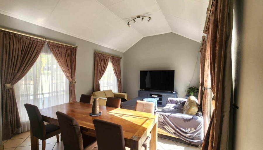 3 Bedroom Property for Sale in Boardwalk Gauteng