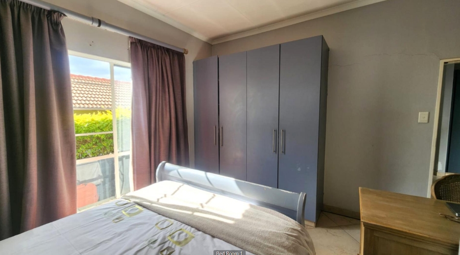 3 Bedroom Property for Sale in Boardwalk Gauteng