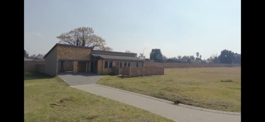 0 Bedroom Property for Sale in Sunair Gauteng