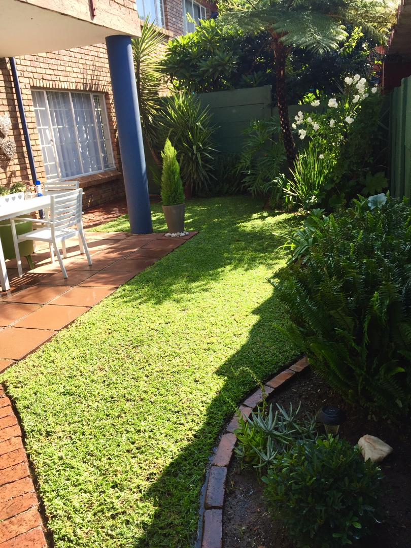 To Let 2 Bedroom Property for Rent in Rietfontein Gauteng