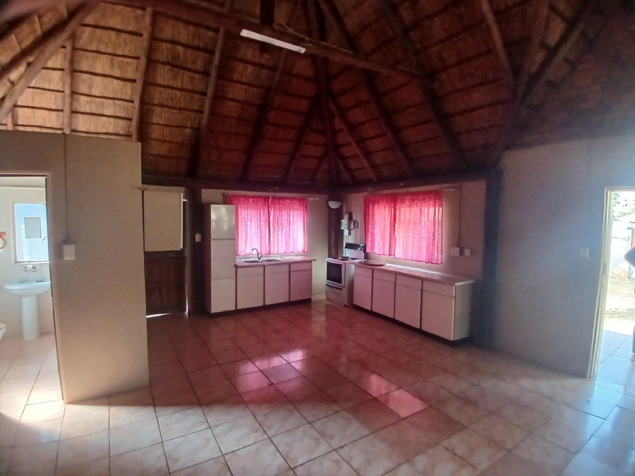 To Let 2 Bedroom Property for Rent in Pretoria North Gauteng
