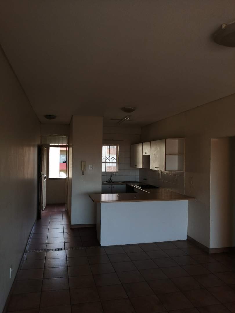 To Let 2 Bedroom Property for Rent in Waterkloof Gauteng