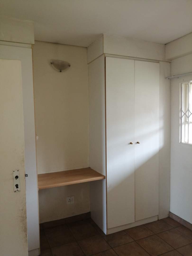 To Let 2 Bedroom Property for Rent in Waterkloof Gauteng