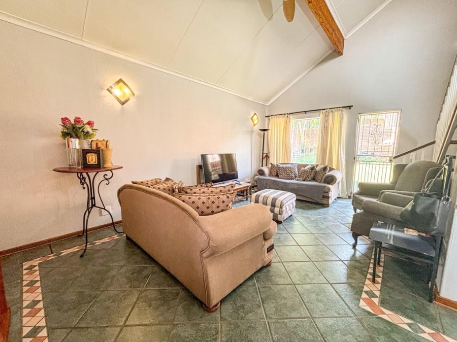 2 Bedroom Property for Sale in Bassonia Gauteng