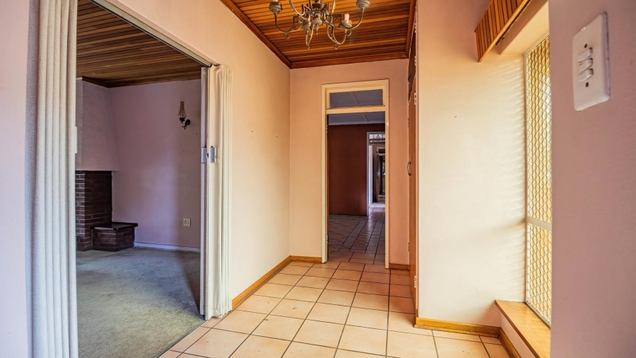 4 Bedroom Property for Sale in Kibler Park Gauteng