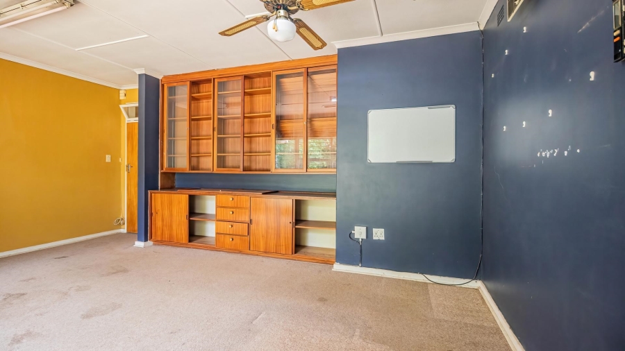 4 Bedroom Property for Sale in Kibler Park Gauteng
