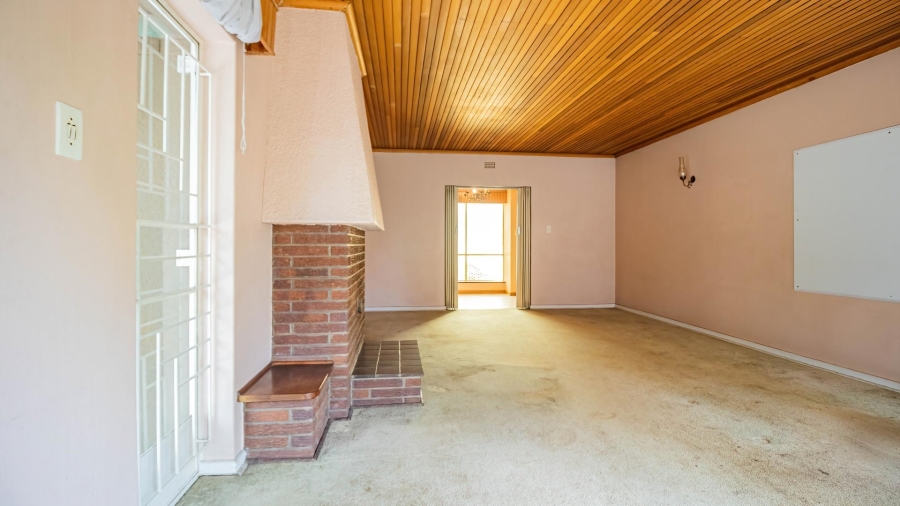 4 Bedroom Property for Sale in Kibler Park Gauteng