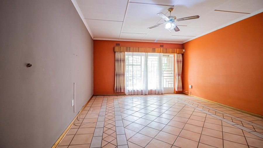 4 Bedroom Property for Sale in Kibler Park Gauteng