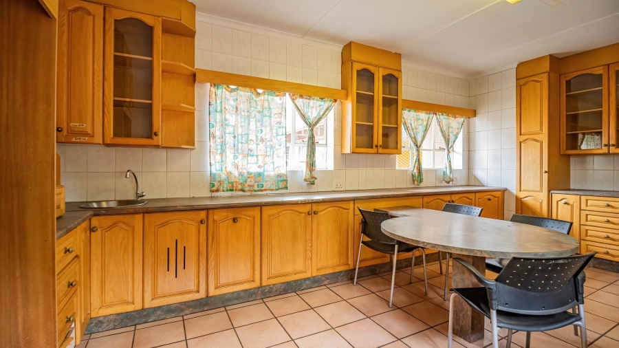 4 Bedroom Property for Sale in Kibler Park Gauteng