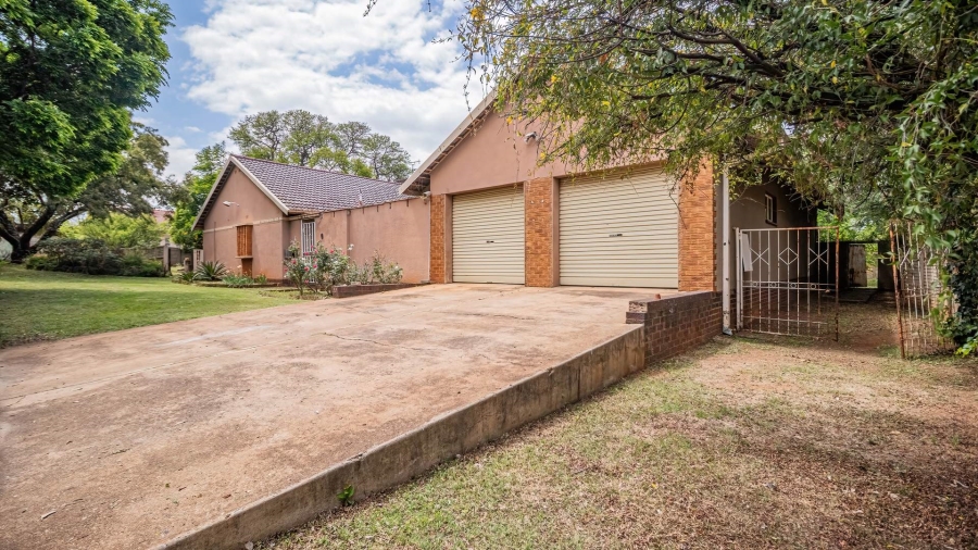 4 Bedroom Property for Sale in Kibler Park Gauteng