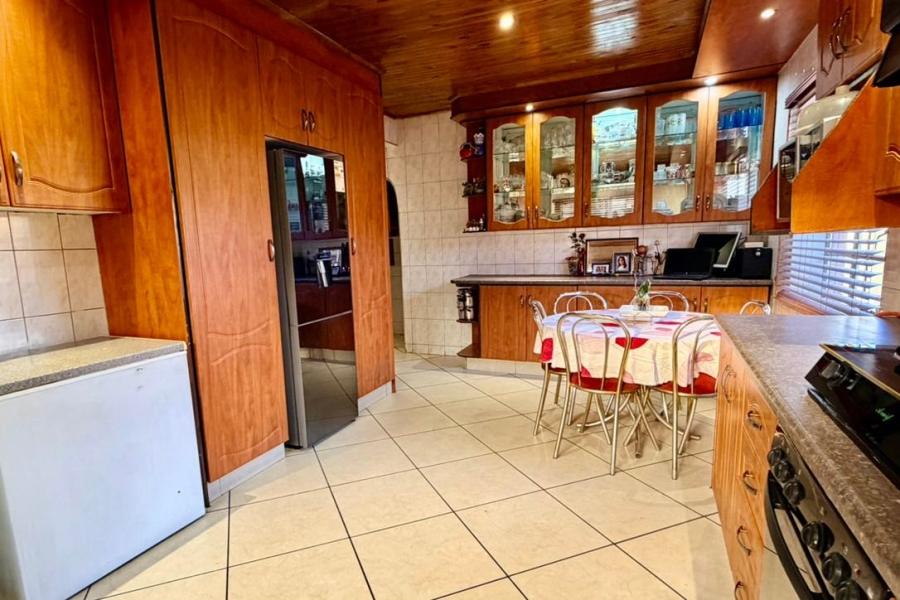 3 Bedroom Property for Sale in Johannesburg Central Gauteng