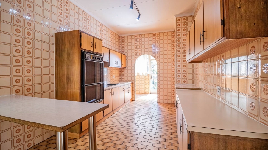 4 Bedroom Property for Sale in Glenvista Gauteng